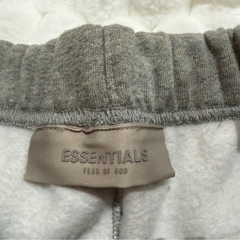 Essentials Fear of God Essentials Sweatpants  Dark Oatmeal/Grey Men's Size, XS - Picture 5 of 8